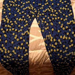 Luluroe Tall and Curvy leggings